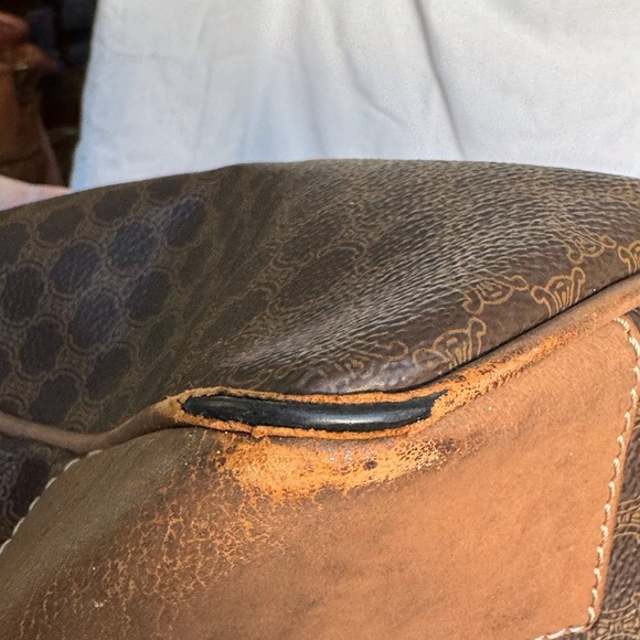 Celine macadam duffle with wear on the corners and rubbing on edges. - Picture 5 of 16